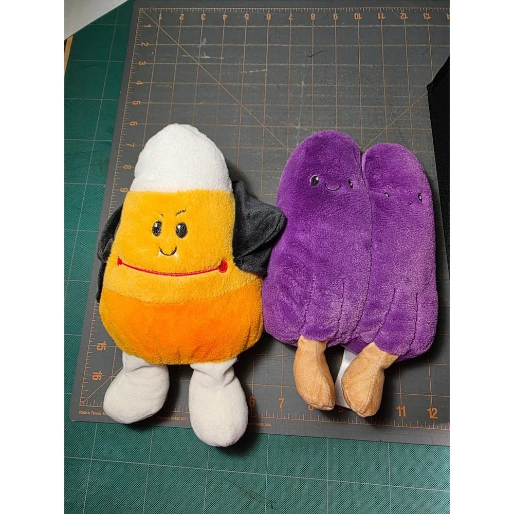 Gigglescape Plush Toy Lot Orange Purple Candy Corn Vampire Popsicle 6x9 6x8